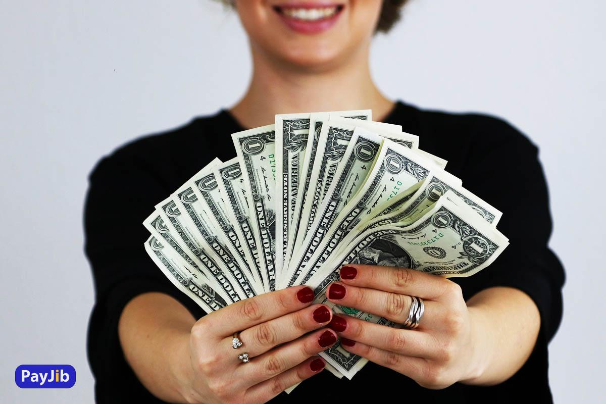 درم ارزی با تماشای تبلیغات